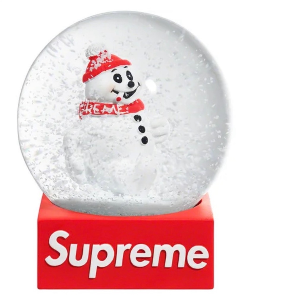 supreme snow globe